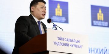 Ерөнхий сайд Л.Оюун-Эрдэнэ: Ногоон шийдлүүдийг эрхэмлэсэн техник, технологийн дэвшлийг нэвтрүүлэхийн төлөө улс төрийн манлайлал үзүүлж ажиллана