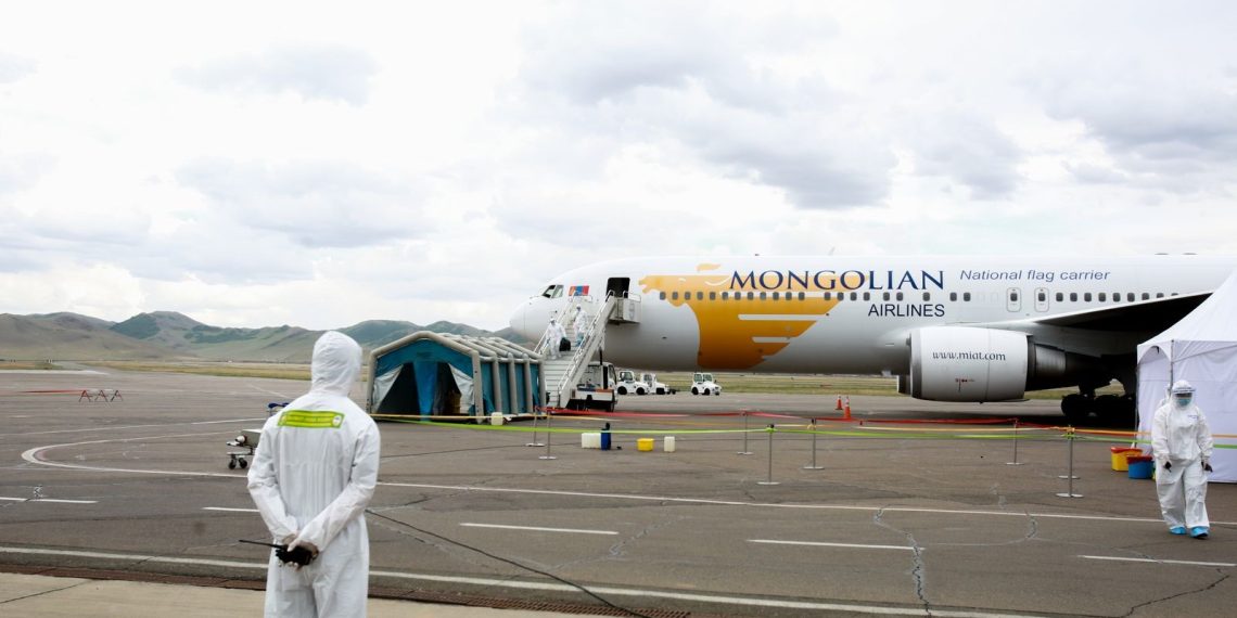 Захиалгат нислэгээр эх орондоо ирэх иргэдэд анхааруулав