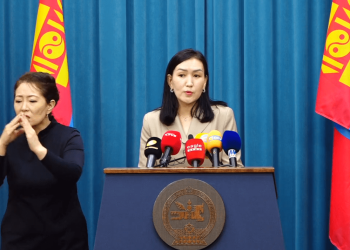 Ч.Болортуяа: Хүүхдийн мөнгө авахад сар бүр хүсэлт гаргахыг Ерөнхий сайд эсэргүүцсэн