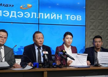 “Нэг килограмм хогийг 500 төгрөгөөр худалдаж авна”