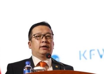 Б.Бат-Эрдэнэ: Хүлэмжийн хийн ялгарлыг бууруулахад 6.3 тэрбум ам.доллар шаардлагатай