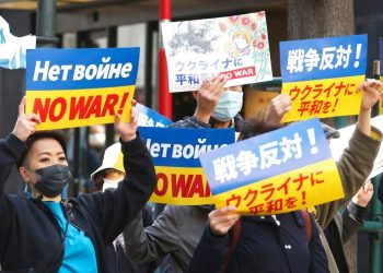 Орос Японтой хамтарсан эдийн засгийн төслүүдээ царцаана