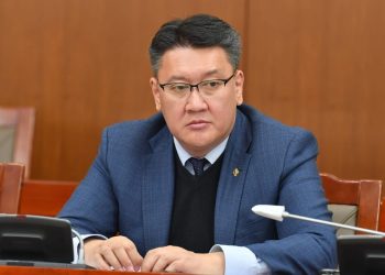 Б.Жавхлан: Татвар төлөгчдийн мөнгөөр Хөгжлийн банкны чанаргүй зээл төлөхгүй