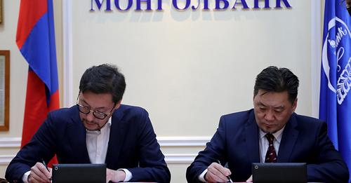 Монголбанк ногоон, тогтвортой санхүүжилтийн тогтолцоог дэмжинэ
