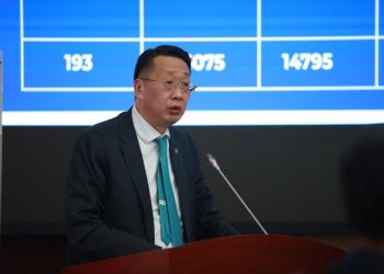 Л.Энх-Амгалан: Бүх хүүхдийг цэцэрлэгт хамруулахад шинээр 280 цэцэрлэг барих шаардлагатай