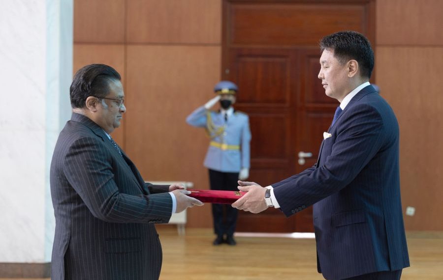 Бангладеш улсаас Монгол Улсад суух Элчин сайд Итгэмжлэх жуух бичгээ өргөн барив