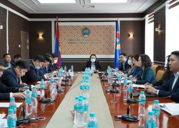 Төрийн болон орон нутгийн өмчит, өмчийн оролцоотой хуулийн этгээдийн аудит эхэллээ