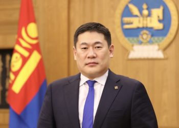 Ерөнхий сайд Төв талбайд жагсаж буй иргэдтэй 12.30 цагт СТӨ-нд уулзахаар боллоо