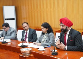 БНЭУ-ын ЭКСИМ банк, “Газрын тос боловсруулах үйлдвэр байгуулах төсөл”-ийн Менежментийн зөвлөх компанийн удирдлагуудыг хүлээн авч уулзлаа