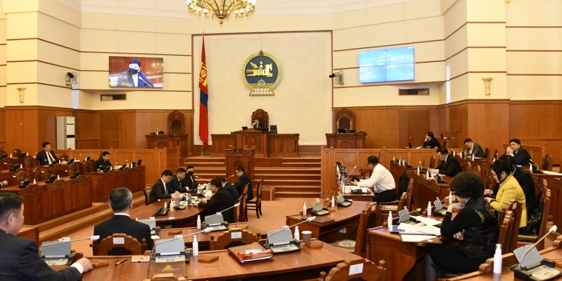 “Хөшигийн хөндийн эдийн засгийн чөлөөт бүс байгуулах тухай” УИХ-ын тогтоолыг баталлаа