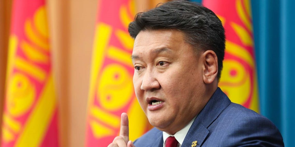 Б.Жавхлан: Шатахуун, мах, гурилын үнийг хуулиар барина