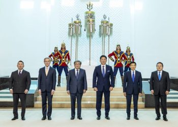 Төрийн тэргүүн нар хамтран ажиллах, зөвлөлдөх механизм байгуулахаар санал нэгдлээ