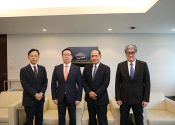 БОАЖ-ын сайд Япон улсад албан ёсоор айлчилж байна