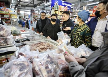 Ерөнхий сайд нөөцийн мах борлуулах цэгүүдийн үйл ажиллагаатай танилцлаа