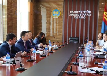 Үнэт цаасны зах зээлийн бодлогын зөвлөл хуралдлаа