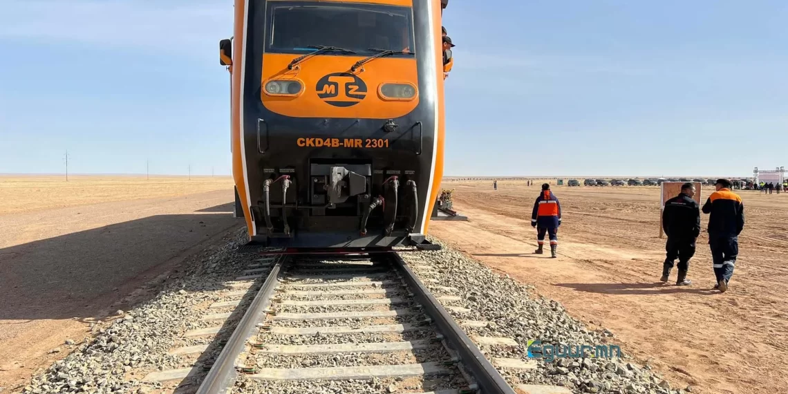 Тавантолгой-Гашуунсухайт чиглэлийн төмөр зам энэ оны долдугаар сард ашиглалтад орно