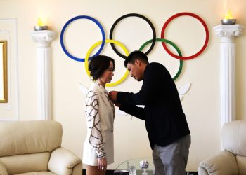 Уран гулгалтын тайлбарлагч А.Дэлгэрмааг МҮОХ-ны алтан медалиар шагнав