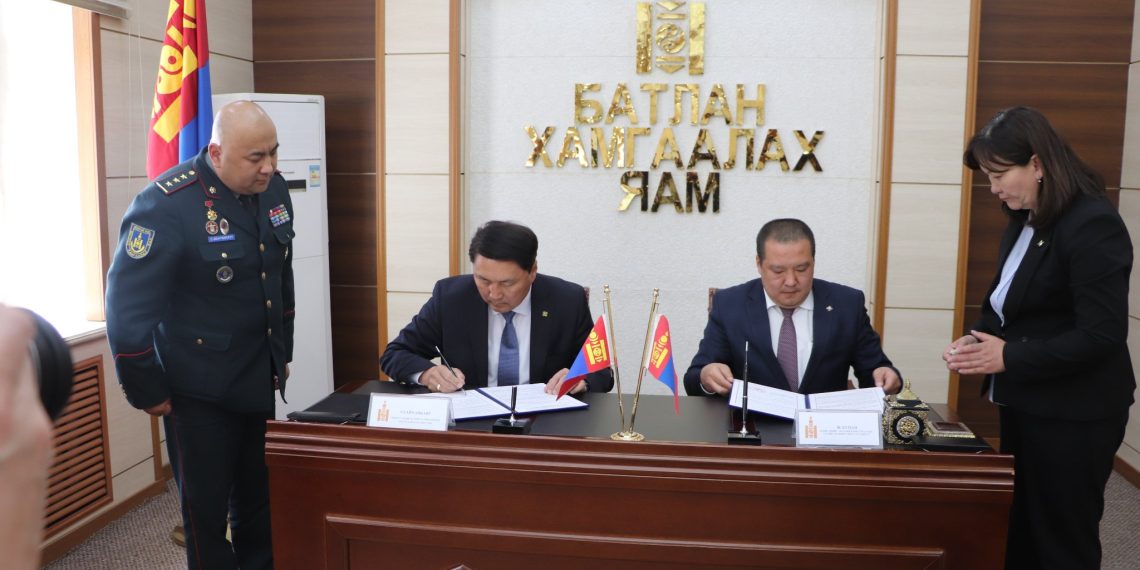 БХЯ, ХЭҮК-той хамтран ажиллах санамж бичигт гарын үсэг зурав