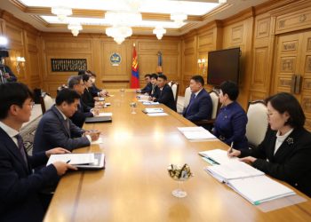 Монгол иргэдийн визийн нөхцөлийг хөнгөвчлөх, хэтдээ визгүй зорчих чиглэлд онцгой анхаарч хамтарсан Ажлын хэсэг гаргахаар тохиролцлоо