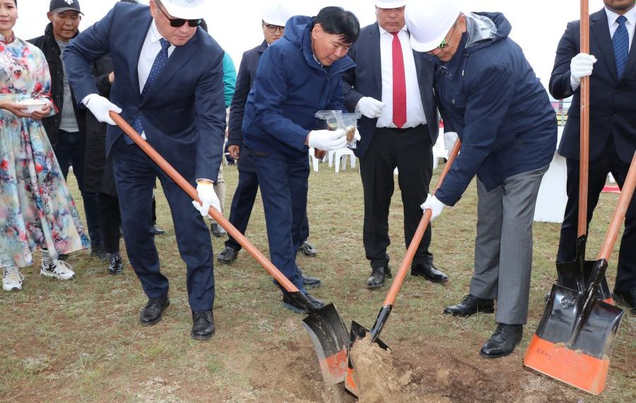 Зуунмод хотын дулааны станцын шавыг тавилаа