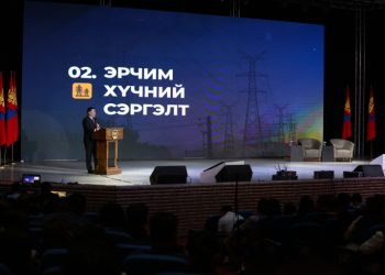 Ерөнхий сайд дүүрэг, хороодын Засаг дарга, хэсгийн ахлагч нартай уулзаж 2023 оны улсын төсвийн төсөлд санал авлаа