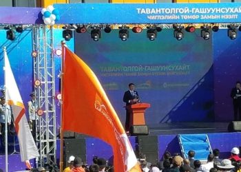 У.Хүрэлсүх: Монгол инженер, монгол залуусын хүч хөдөлмөрөөр дэлхийн стандартын төмөр замтай боллоо