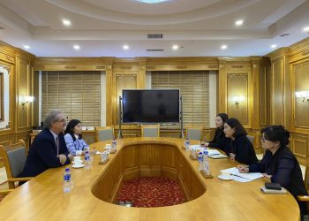 Дэд сайд Б.Солонгоо АНУ-ын Мужийн шүүхийн үндэсний төвийн Гадаад харилцаа хариуцсан дэд ерөнхийлөгчтэй уулзав