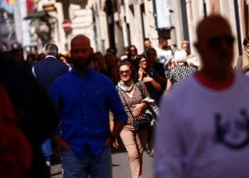 Италийн хүн амын тоо үргэлжлэн буурч байна