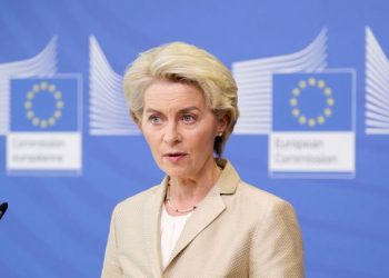 ЕХ Оросын эсрэг шинэ хориг тавих санал гаргажээ