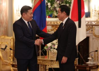 Төр, хувийн хэвшлийн хамтын ажиллагааг эрчимжүүлэхийн төлөө байгаагаа Монгол, Японы Ерөнхий сайд нар онцлов