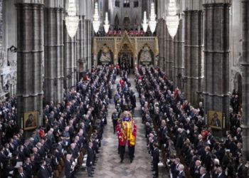 Ерөнхий сайд Л.Оюун-Эрдэнэ Хааны гэр бүл болон Британийн ард түмэнд эмгэнэл илэрхийлж, хүндэтгэл үзүүлэв