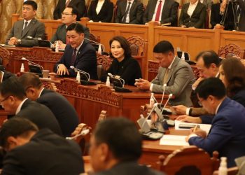 УИХ-ын чуулганы нэгдсэн хуралдаанаар 9 асуудлыг хэлэлцэж байна