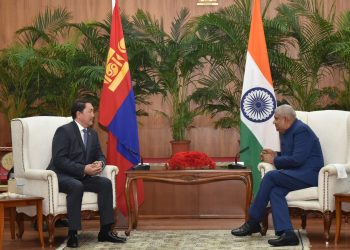 Батлан хамгаалахын сайд Г.Сайханбаяр БНЭУ-д ажлын айлчлал хийв