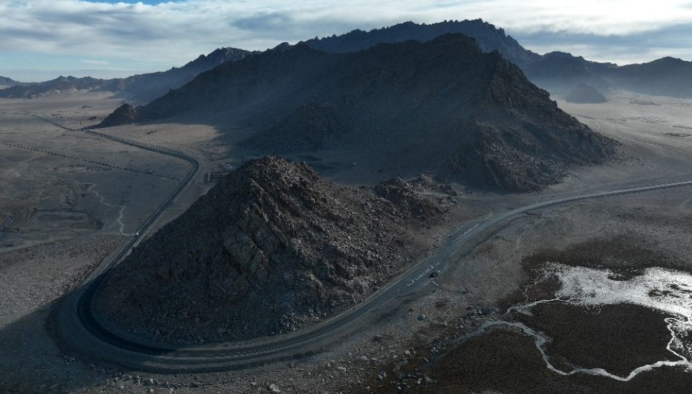 Баруун босоо тэнхлэгийн 745 км авто замыг бүрэн ашиглалтад орууллаа