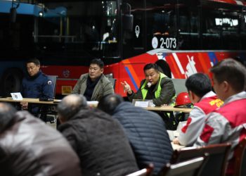 Ерөнхий сайд Л.Оюун-Эрдэнэ: 2023 онд нийтийн тээврийн салбарыг цогцоор нь шинэчилнэ