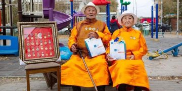 Ахмад дайчдад хүндэтгэл үзүүлэв