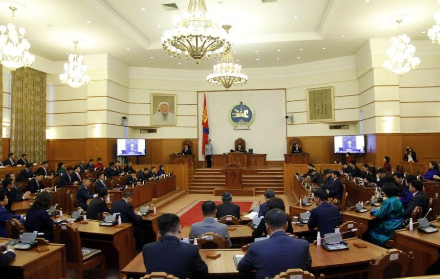 УИХ-ын намрын чуулганаар 64 хууль, тогтоолын төслийг хэлэлцэхээр төлөвлөжээ