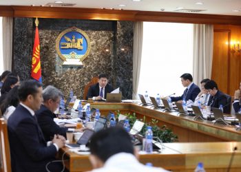 Валютын нөөцийг нэмэгдүүлэх тогтоолын төслийг хэлэлцэж байна