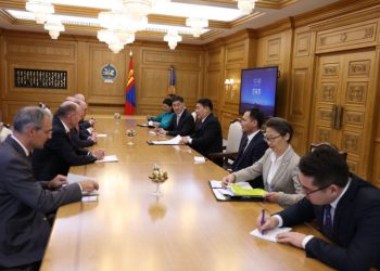 ХБНГУ-ын Холбооны эдийн засгийн хамтын ажиллагаа, Хөгжлийн яамны Парламентын Төрийн нарийн бичгийн даргыг хүлээн авч уулзлаа