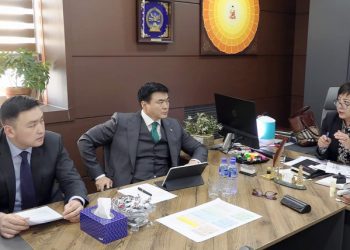 Газрын тос боловсруулах үйлдвэрийн технологийн бус байгууламжийн ажил 70 гаруй хувьтай байна