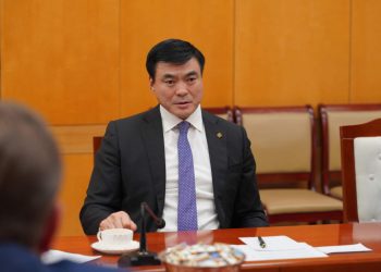 Шадар сайд С.Амарсайхан “Газпром банк” компанийн төлөөлөгчдийг хүлээн авч уулзлаа