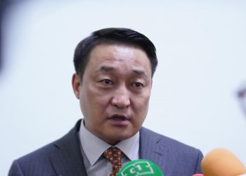 Засгийн газар АН-д сайдын суудлын санал тавиагүй