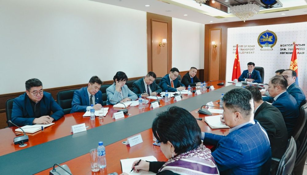 Хоёр улсын тээврийн салбарын хамтын ажиллагааг өргөжүүлэхээр тохирлоо