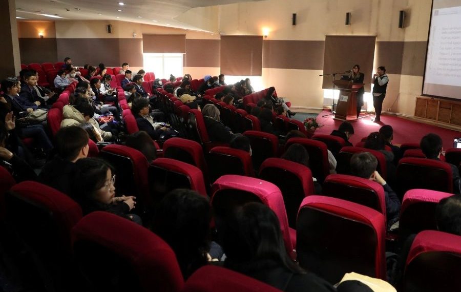 Дээрэлхэл, ялгаварлан гадуурхалтыг бууруулах аяныг хоёр дахь жилдээ зохион байгуулж байна