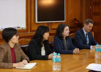 НҮБ-ын Хөгжлийн хөтөлбөрийн суурин төлөөлөгч болон “Бизнес ба хүний эрх” хөтөлбөрийн зохицуулагчтай уулзлаа