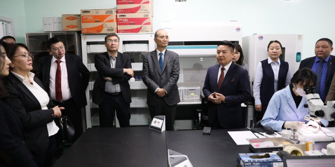 Соёлын өвийн хадгалалт, хамгаалалтын иж бүрэн лаборатортой боллоо