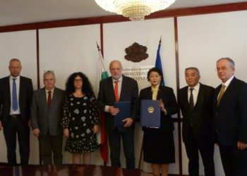 Соёл, боловсрол, шинжлэх ухааны салбарт хамтран ажиллах хөтөлбөрт гарын үсэг зурав