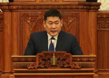 Ерөнхий сайд Л.Оюун-Эрдэнэ: Тэрбумаар хулгайлсан луйварчид хялбаршуулсан журмаар ял завшиж, гавьяа байгуулсан мэт тааваараа тарвалзаж байна