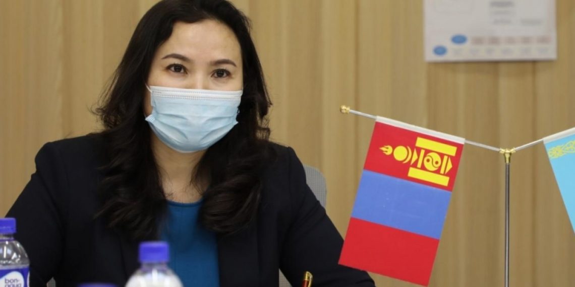 А.Хишигбаяр: Зөрүүтэй мэдээллээ шинэчлүүлээд хүүхдийн мөнгөө нөхөн авах боломжтой