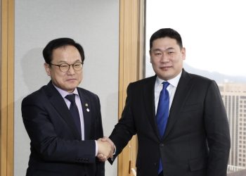 Ерөнхий сайд Л.Оюун-Эрдэнэ БНСУ-ын хүний нөөцийн удирдлагын сайдыг хүлээн авч уулзав